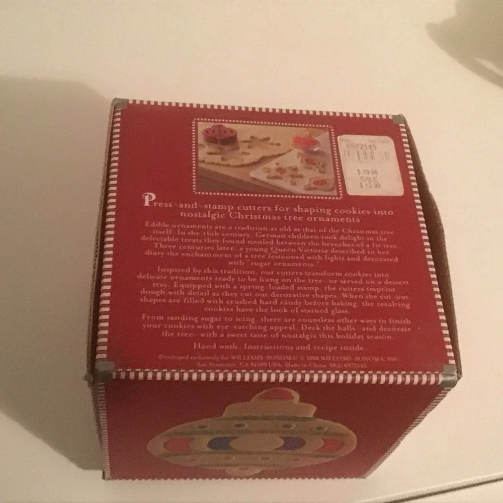 NEW William Sonoma Stained Glass Cookie Cutters Press & Stamp Tree Ornaments 4